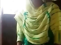 Bangladeshi girl flaunts her ample breasts