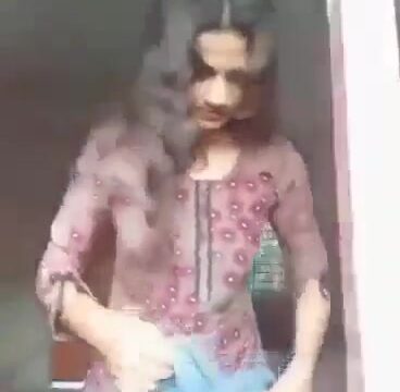 Sexy marathi girl sent naked bathroom clip to boyfriend