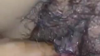 कोलेज से आई लड़की की झांट वाली चूत में ऊँगली और लंड किया जीजू ने