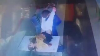 पाकिस्तानी वाइफ अफ्घानी लोडा लेते पकड़ी गई