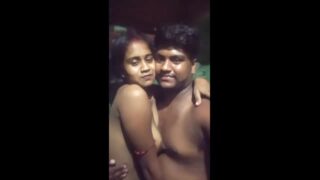 Sexy Desi House Wife Enjoy Sex at Midnight with Hubby