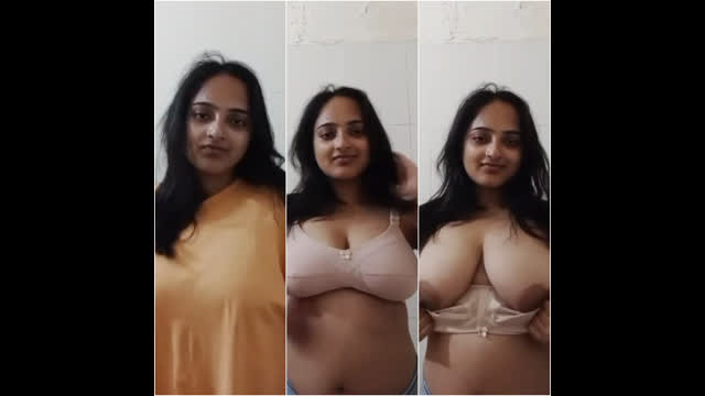 BEAUTIFUL SEXY DESI MAAL SHOWING BIGBOOBS maal sex video