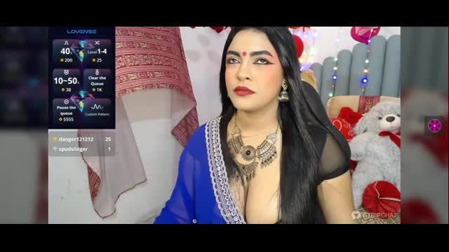 Hot Bangla Bhabhi bending show hot deep cleavage cleavage sex video
