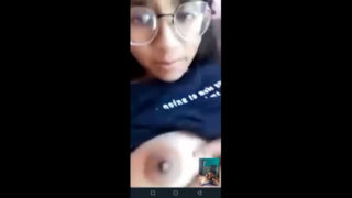Desi Cute Gf Showing