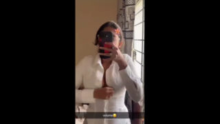 Sexy Indian Baddie Showing updates